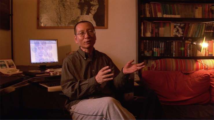 Za rakom umrl kitajski oporečnik in Nobelovec Liu Xiaobo