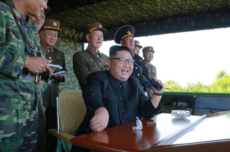 Kim Jong Un spet izstrelil raketo
