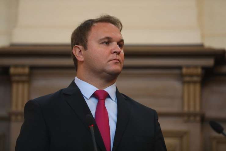 Sodišče: Raščan mora vrniti 34 milijonov evrov!