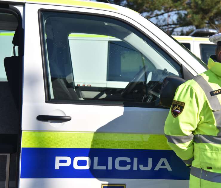 V Prosenjakovcih razstrelili bankomat, škode je za 30.000 evrov, a roparjem ni uspelo odnesti denarja