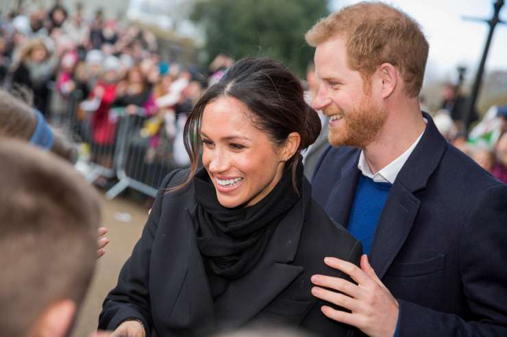 Na poroko princa Harryja in Meghan je povabljenih več tisoč "navadnih" Britancev
