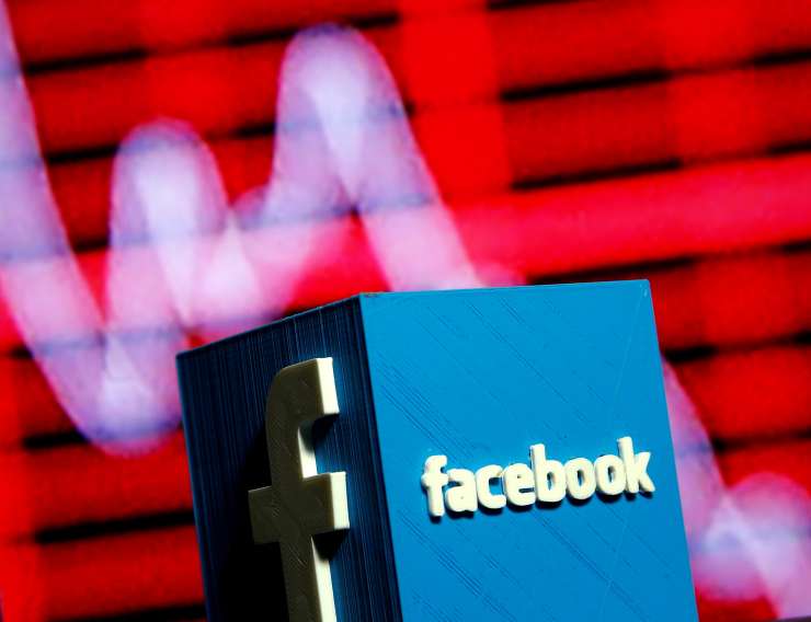 Facebook in Twitter še ne izpolnjujeta vseh zahtev EU glede varstva potrošnikov