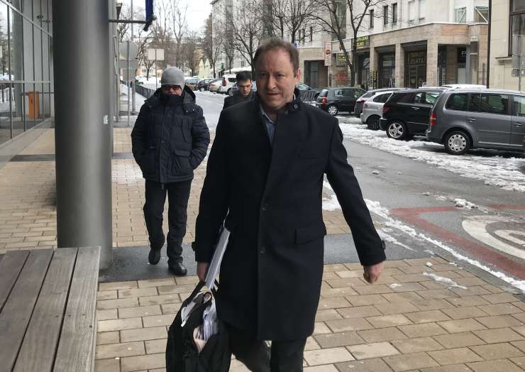 Mariborski sodnik Omerzu zaradi groženj nekdanji prijateljici obsojen na dva meseca pogojno