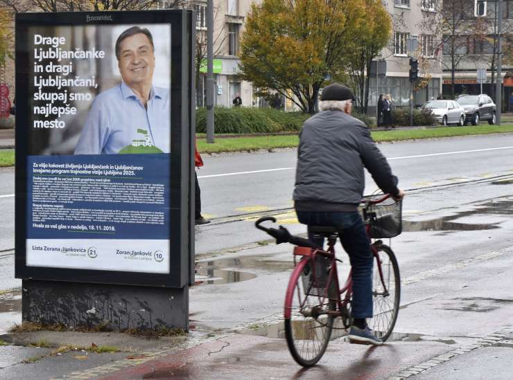 Koliko so v resnici vredni Jankovićevi nasmeški z volilnih plakatov ob ljubljanskih prometnicah?