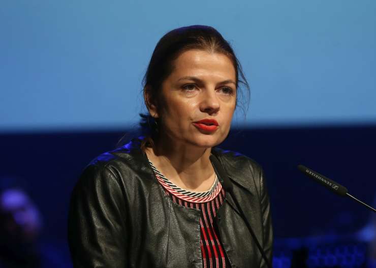 Sonja Šmuc je zabrusila Luki Mescu: Vi z vašimi politikami ovirate razvoj