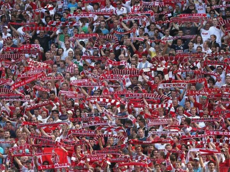 V nemškem nogometnem klubu 1. FC Köln trije pozitivni na covid-19
