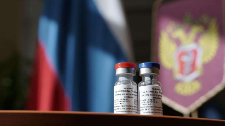 Pomanjkanje cepiva: Avstrijci bi lahko izdelovali Sputnik V