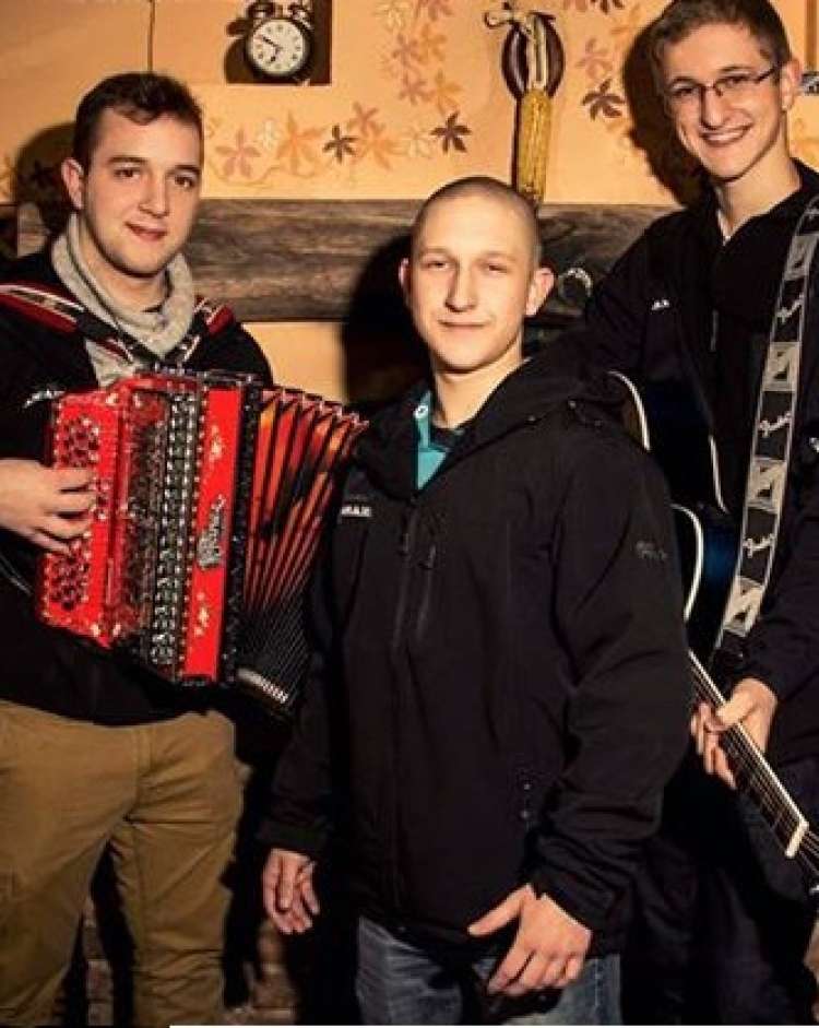 ansambel smer.jpg