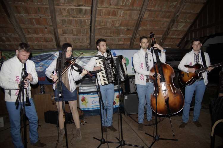 Ansambel Donačka