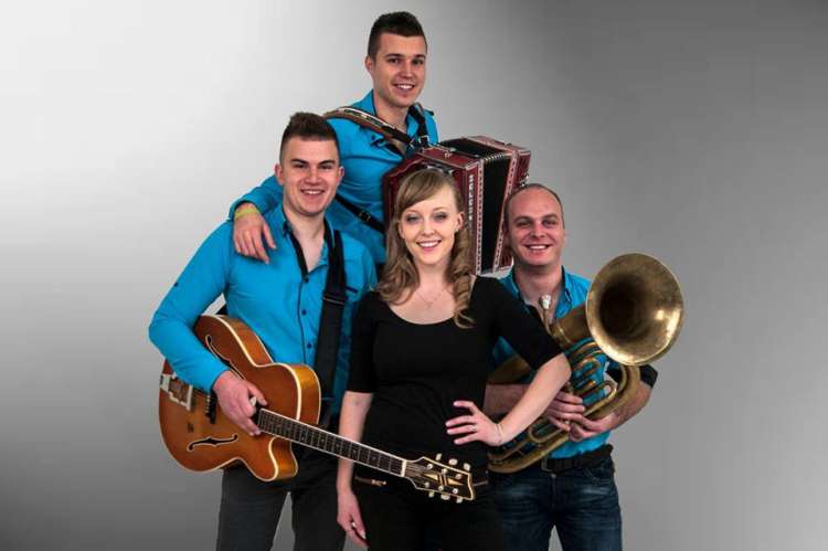 Veseli muzikanti