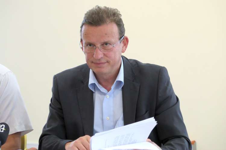 Bojan Šrot