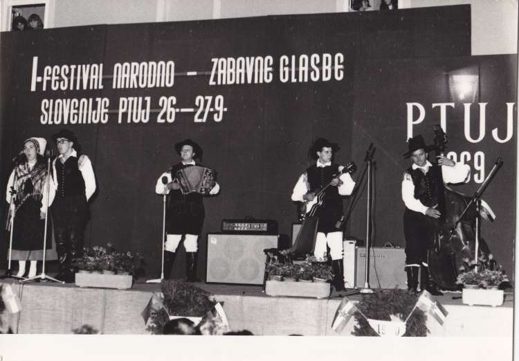 Na prvih treh ptujskih festivalih, v letih 1969–1971, je trio Franca Flereta trikrat zapovrstjo dobil nagrado za najboljšo instrumentalno izvedbo.