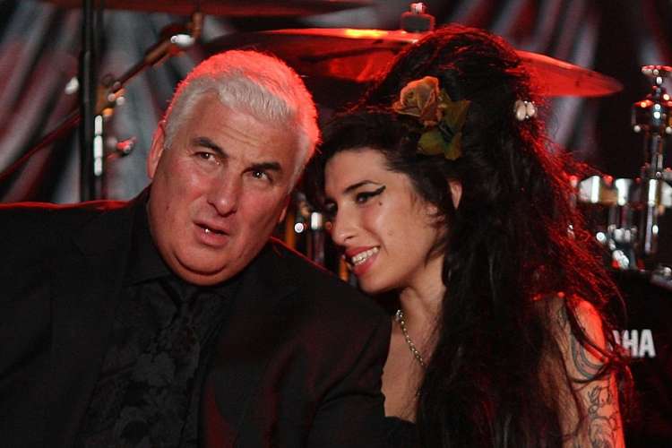 Amy WInehouse oče Mitch