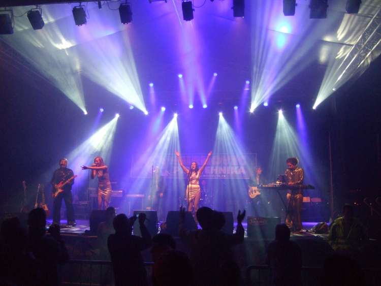 Abba Real Tribute Band.JPG