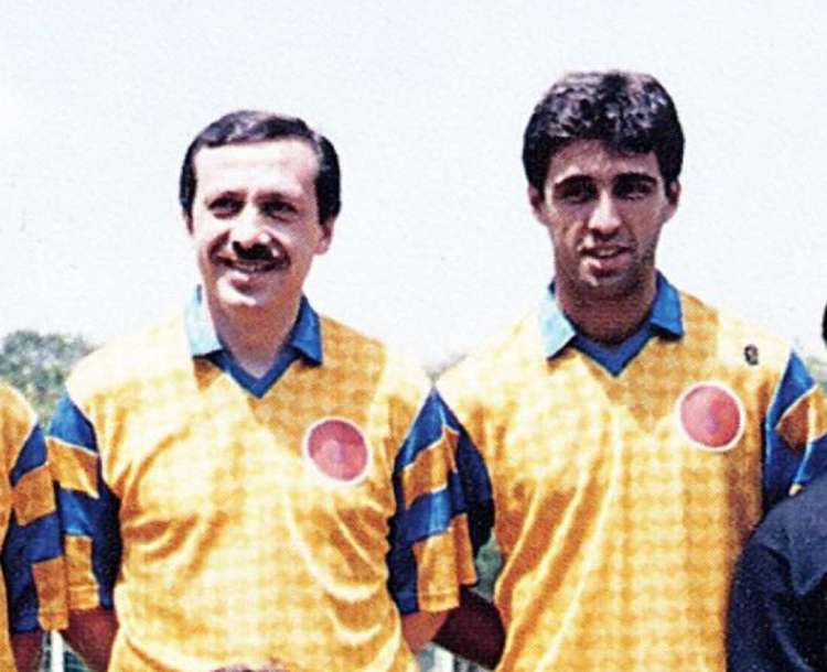 Recep Tayyip Erdogan in turški nogometni zvezdnik Hakan Sükür