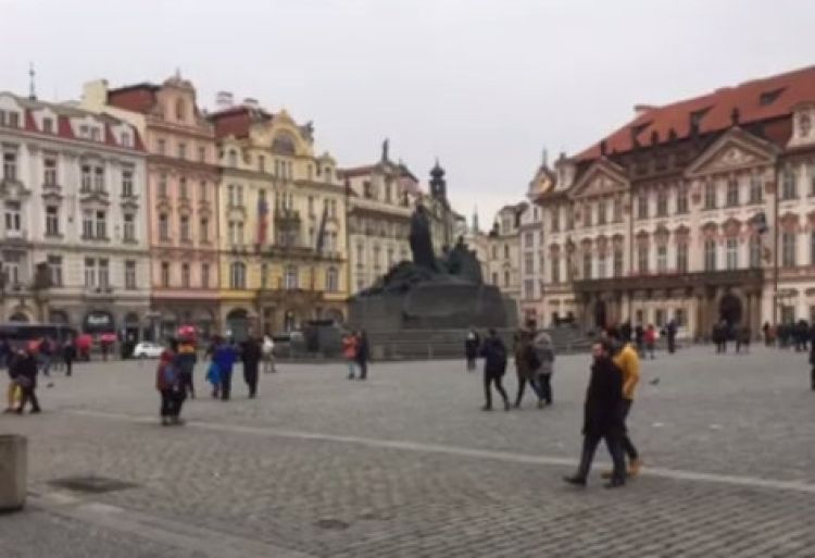 Emi Nikočević - Praga