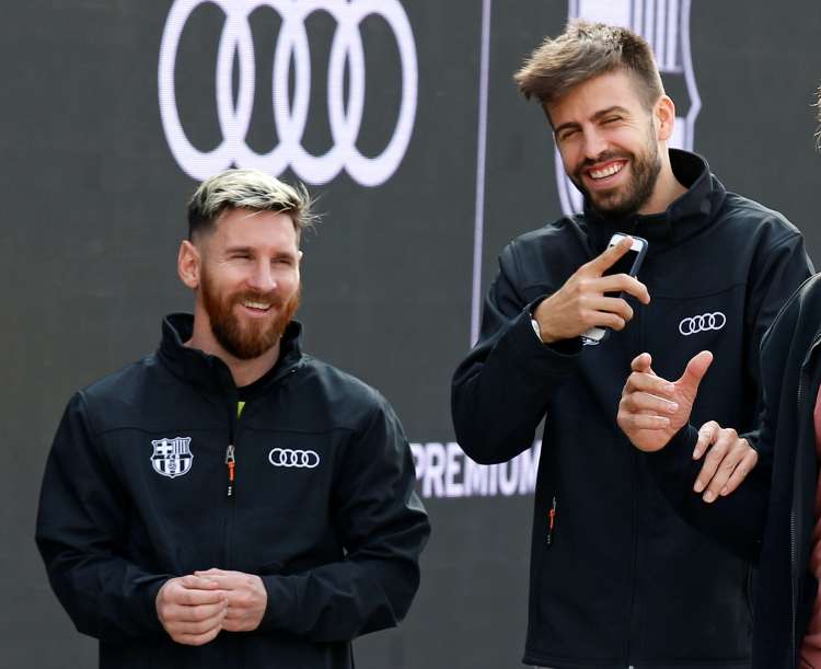 messi pique re