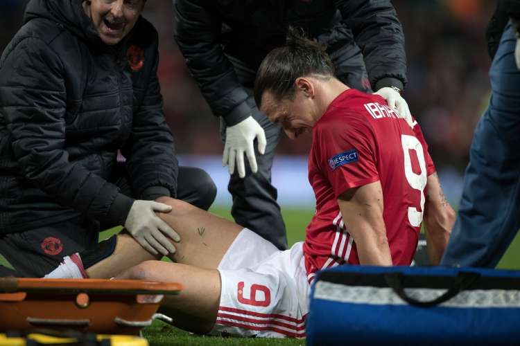 zlatan ibrahimovic_poškodba 2