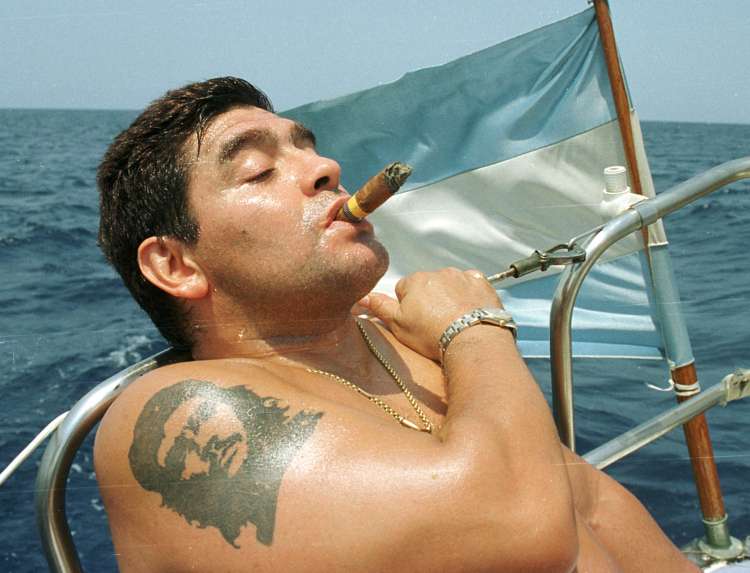 54-maradona 8