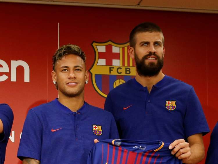 barcelona-pique re