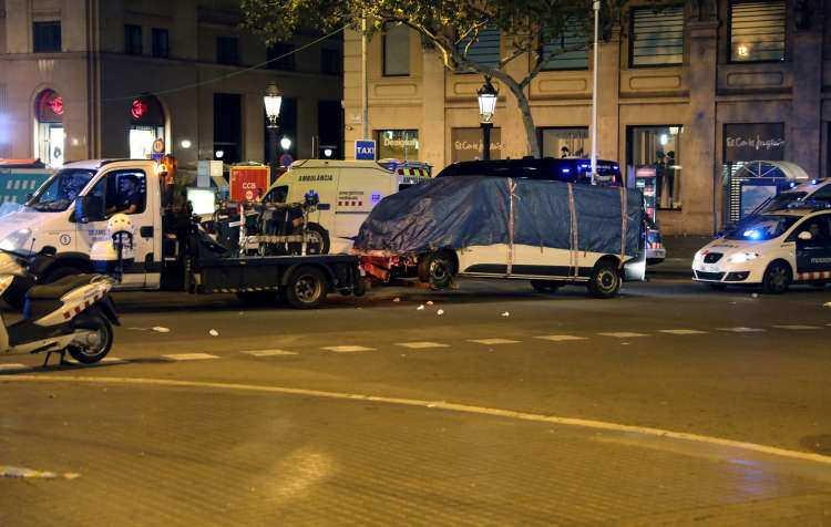 Barcelona, teroristični napad, kombi