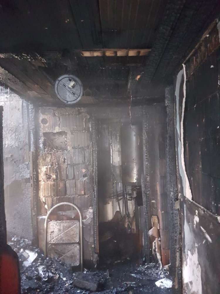 Uničena notranjost bivalnega vikenda