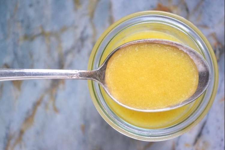ananasov sirup
