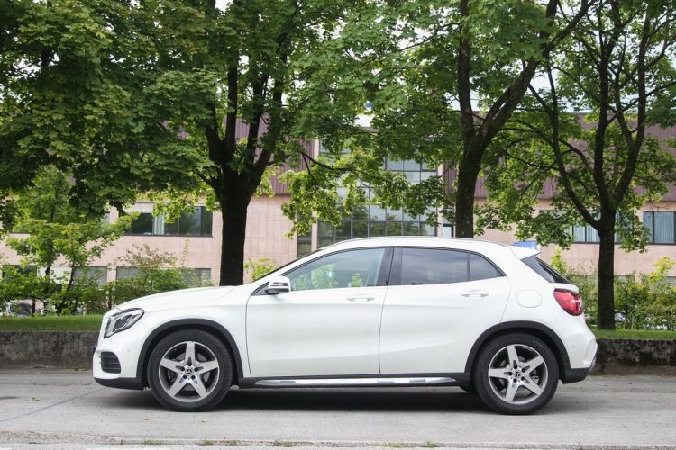 mercedes gla