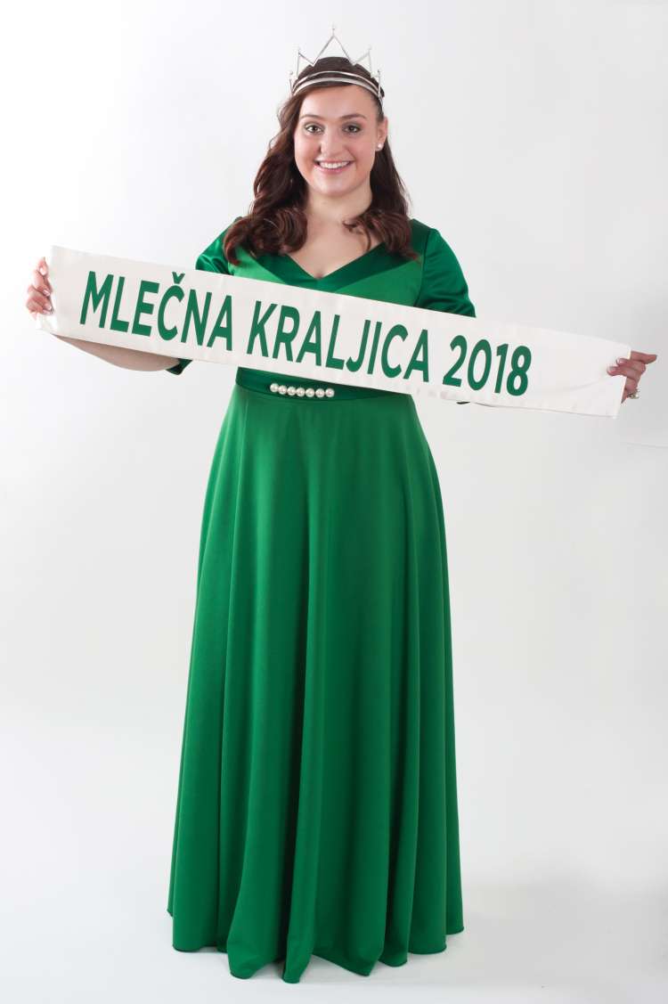 1. slika - 11. Mlečna kraljica ZELENE DOLINE Slovenija, Monika Rakun.jpg