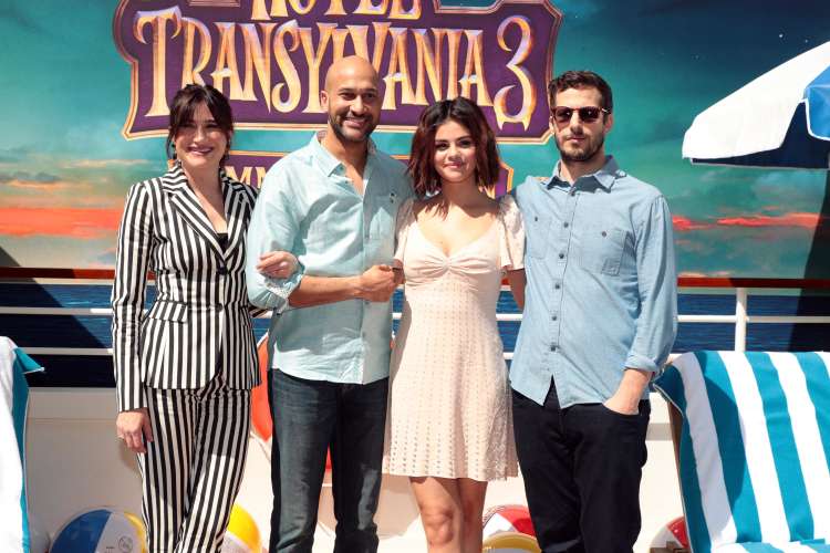 Hotel Transilvanija, Selena Gomez