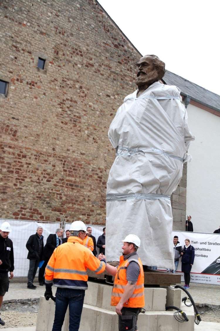 karl marx, kip, trier