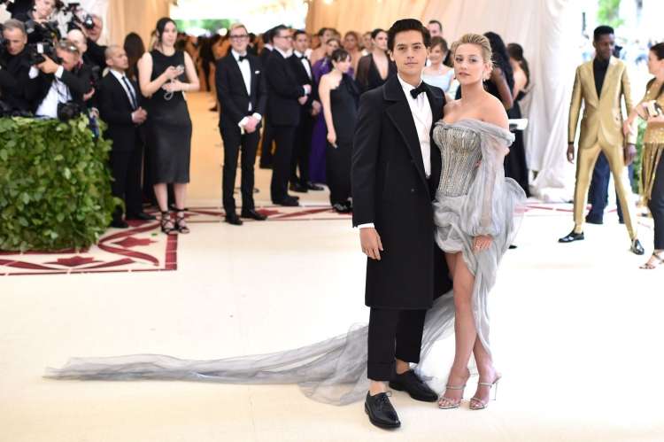 Cole Sprouse, Lili Reinhart .jpg