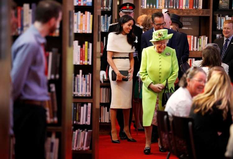 meghan markle, kraljica elizabeta II
