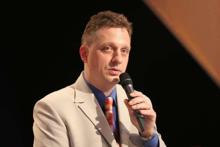 IGOR PIRKOVIČ