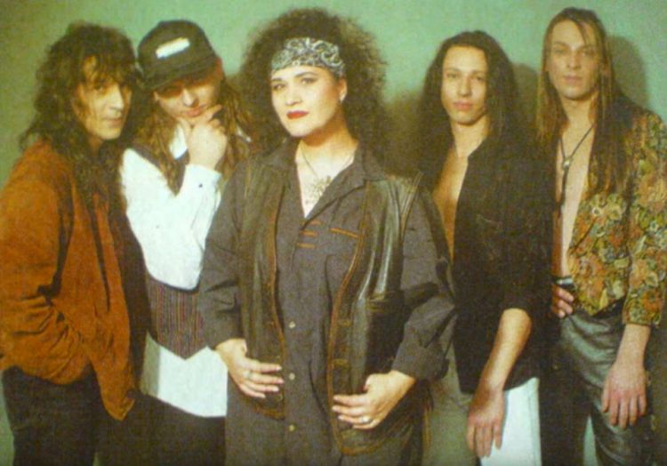 deja mušič band.jpg