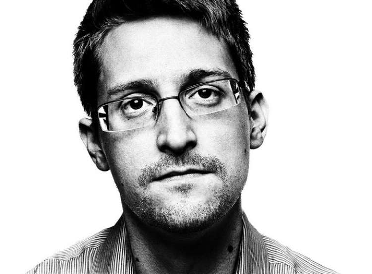 assange snowden.jpg