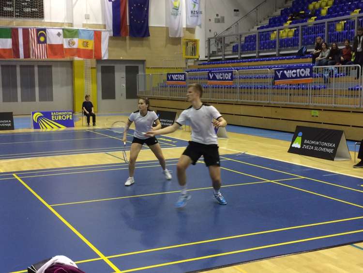 slovenski-badmintonisti-branijo-odličja, badminton