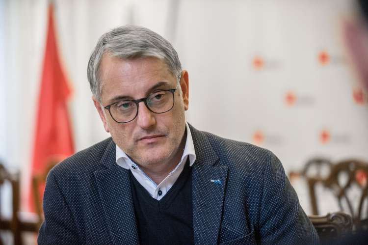 Minister za gospodarstvo Matjaž Han.