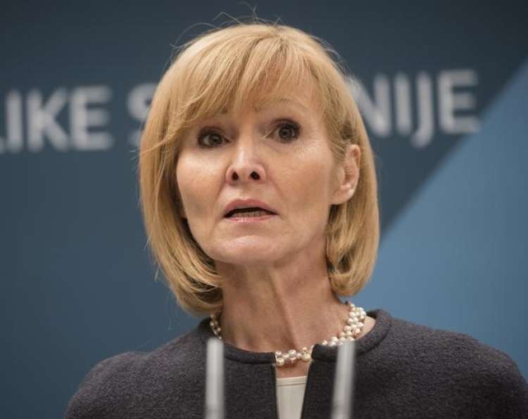 Lilijana Kozlovič nima težav z nerazumno visokimi globami, dokler gre za protestnike, ki ogrožajo javno zdravje.