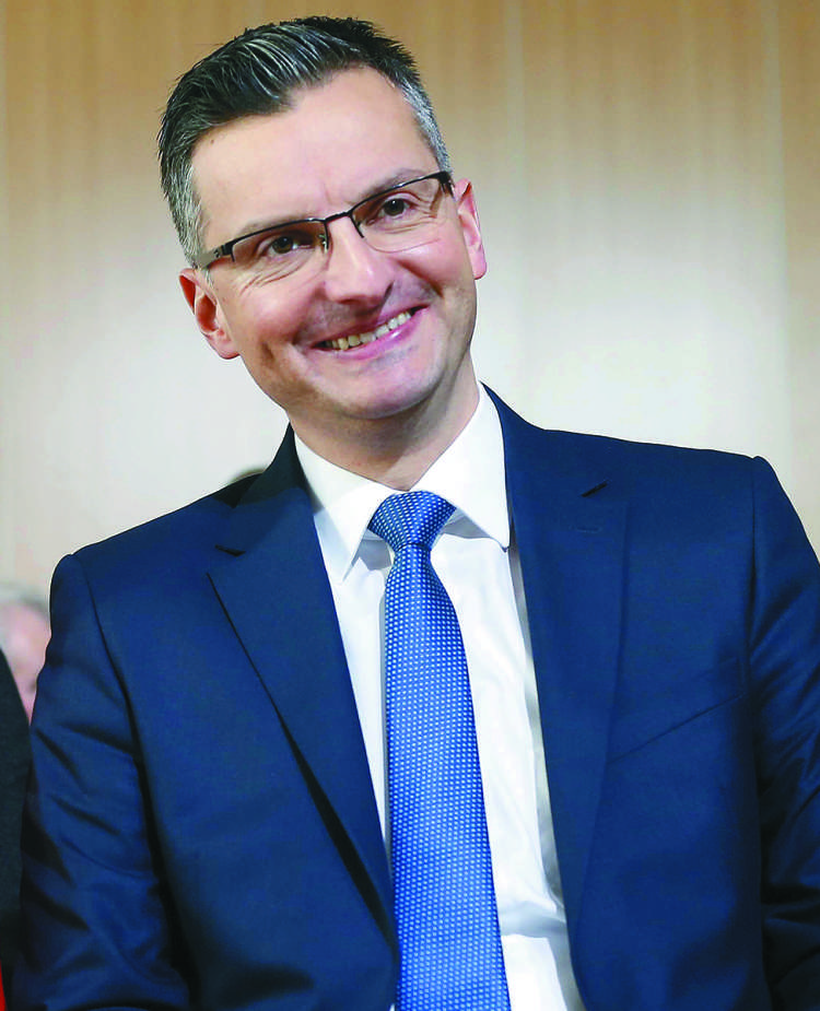 bratusek sarec FB