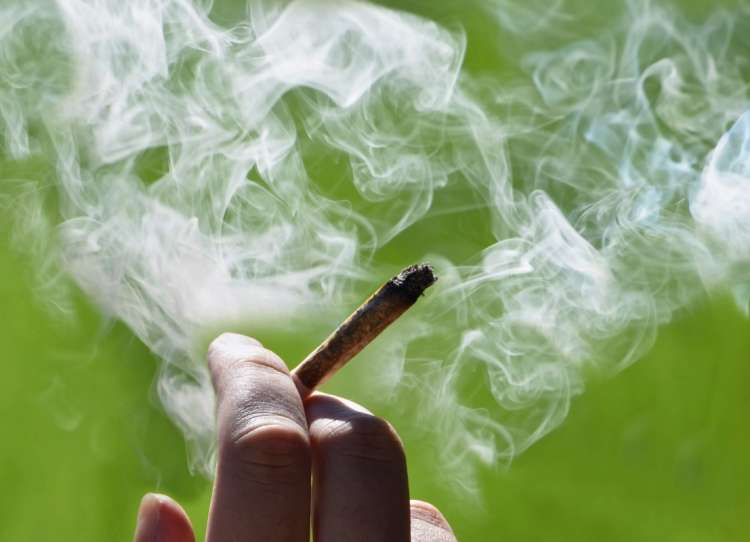 kajenje, droga, konoplja, marihuana