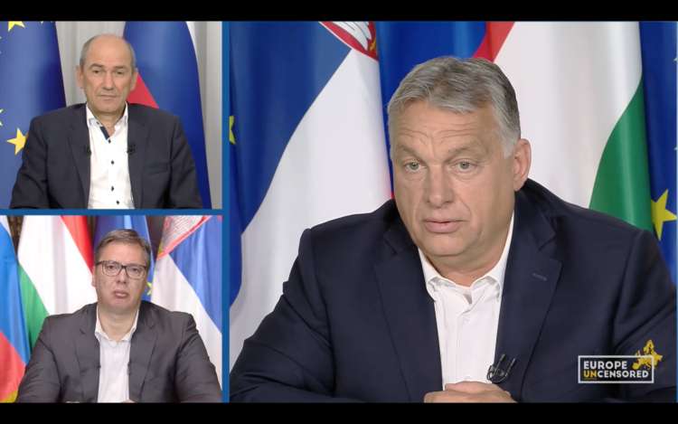 Janez Janša, Viktor Orban in srbski predsednik Aleksandar Vučić so spletli tesno politično zavezništvo. Bruseljski portal Politico jih je označil kot "neliberalne upornike". Na fotografiji videokonferenca o prihodnosti Evrope julija lani.