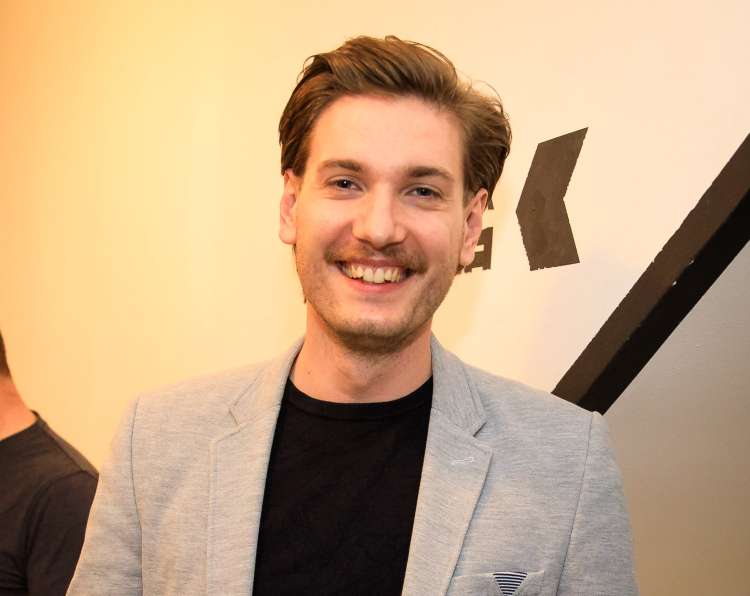 robert1