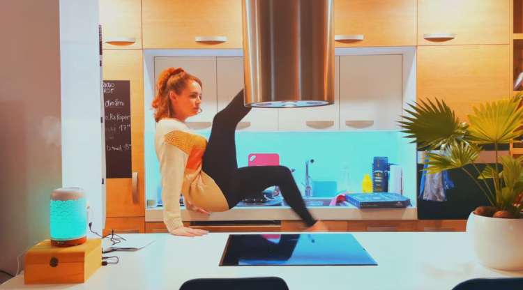 Aleksandra Ilijevski - videospot Kruh z drožmi