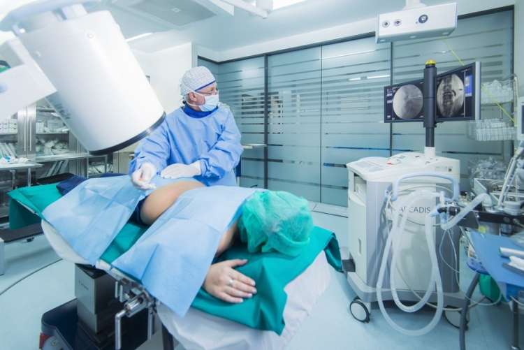 Matjaž Voršič je pacienta iz Slovenije v drugi polovici januarja letos operiral v kliniki na Hrvaškem.