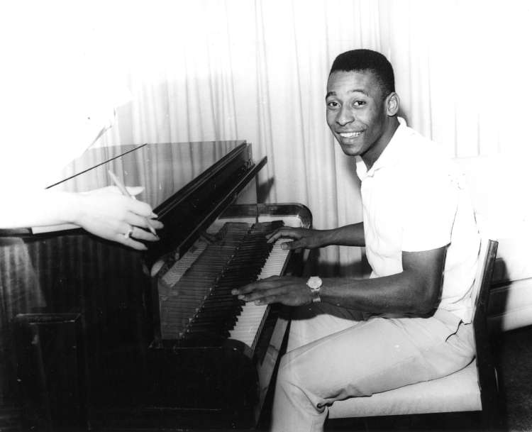 pele klavir 1968