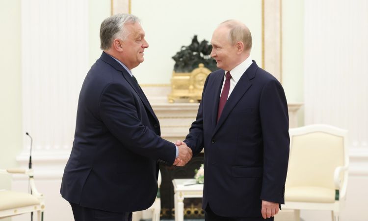 Vladimir Putin in Viktor Orban