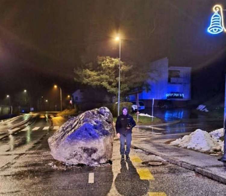 skala železniki