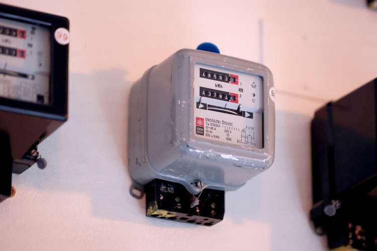 elektrika, električni števec