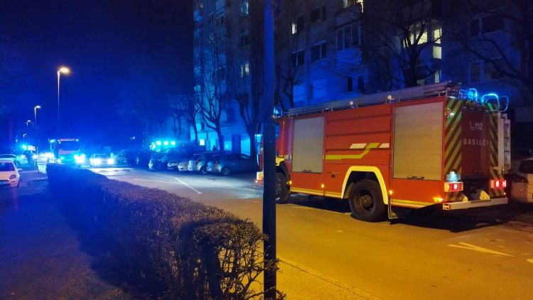 siska, intervencija, policijsko-posredovanje